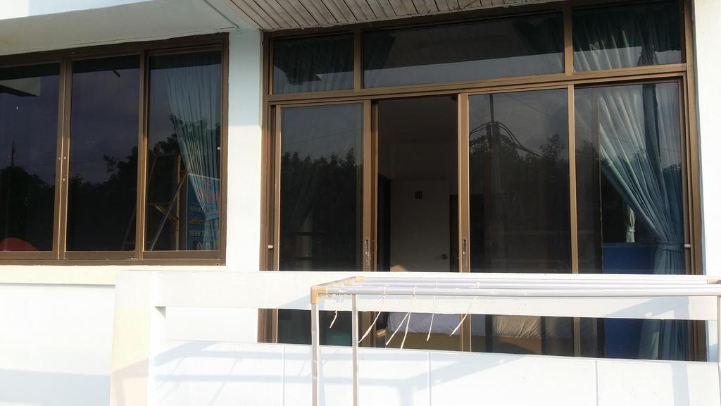 Parfun Guesthouse Ban Nai Rai ภายนอก รูปภาพ